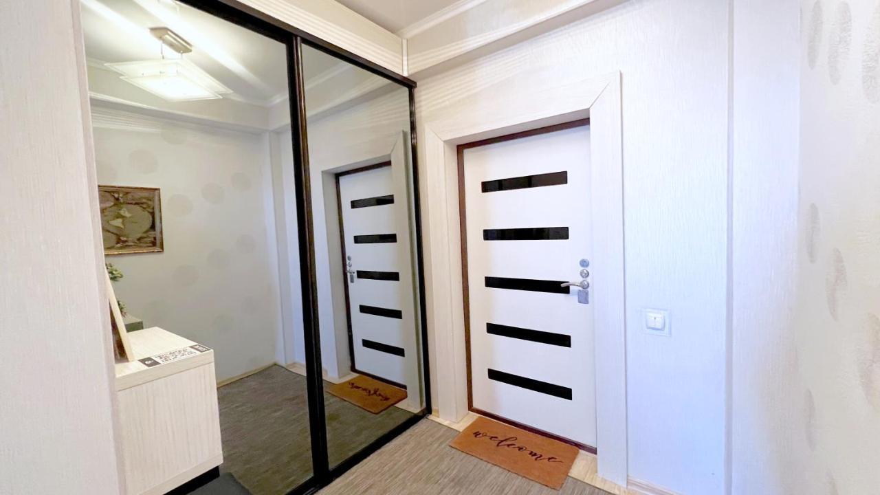 Apartament De Lux Cu 2 Camere Si Living Chisináu Exterior foto